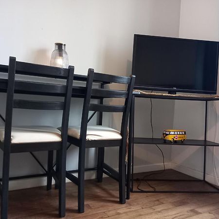 Au Bord Du Vilpion Appartement Marle-et-Behaine Kamer foto