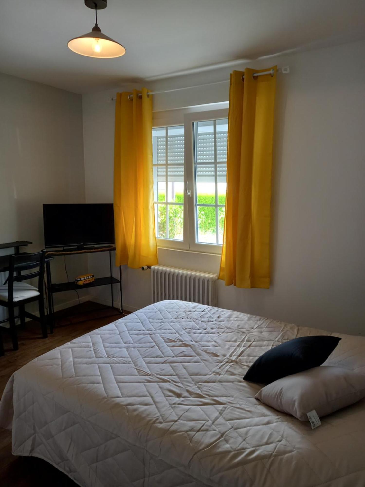 Au Bord Du Vilpion Appartement Marle-et-Behaine Kamer foto